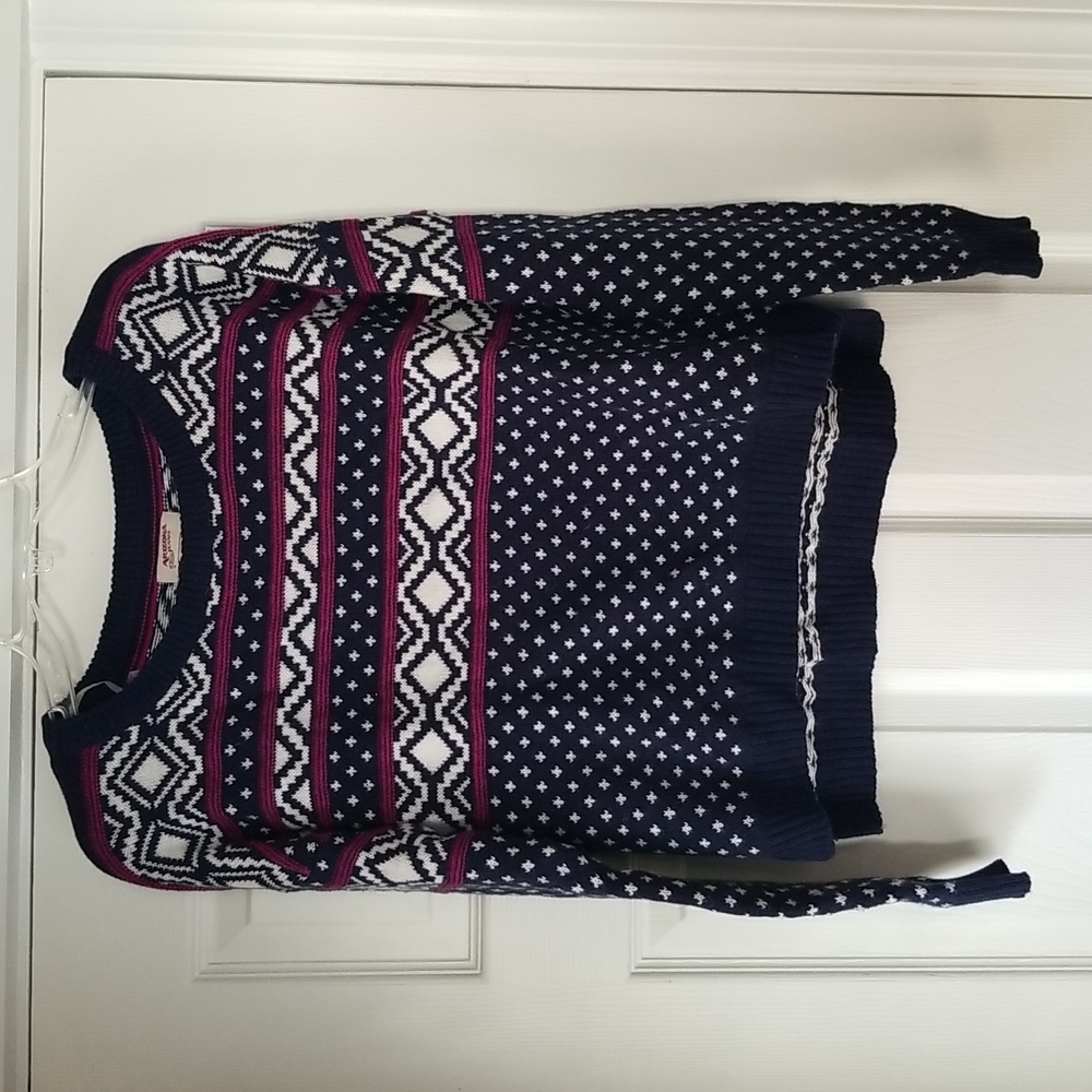 Arizona jean sweater size L
